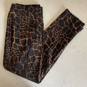 Kasper Pants, Size 8, Never worn